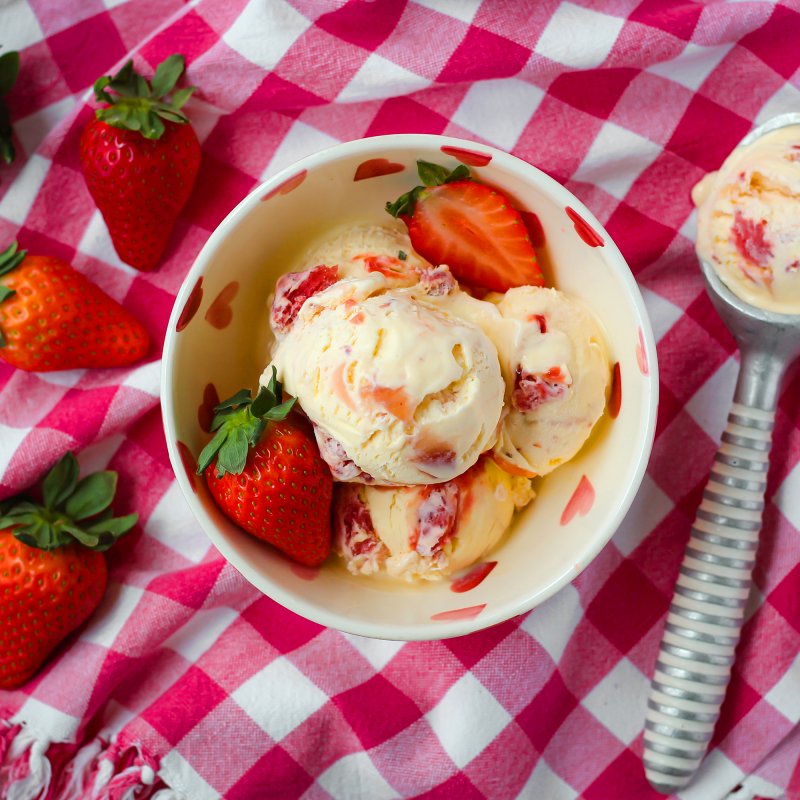 Marshfield Farm Ice Cream Strawberries in Clotted Square