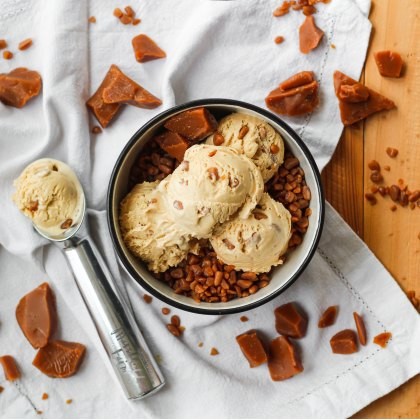 MARSHFIELD FARM Salted Caramel MARSHFIELD FARM Salted Caramel