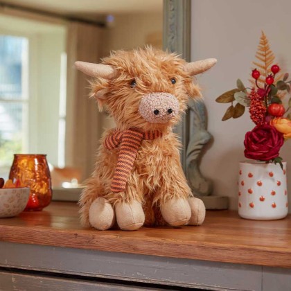 Highland Cow - Seated - Each Highland Cow - Seated - Each