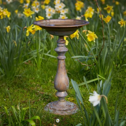 TOM CHAMBERS Cascade Bird Bath