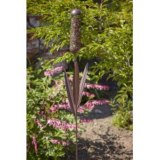 TOM CHAMBERS Rustic Reed Peanut Garden Border Feeder TOM CHAMBERS Rustic Reed Peanut Garden Border Feeder
