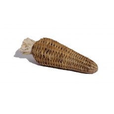 NATURALS Banana Leaf Carrot Stuffer