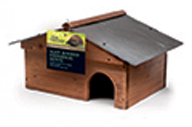 WL014 Hedgehog House Slate Roofed_LR
