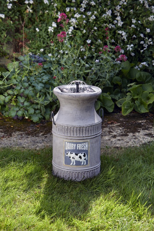 1170527 - Milk Churn - Day insitu