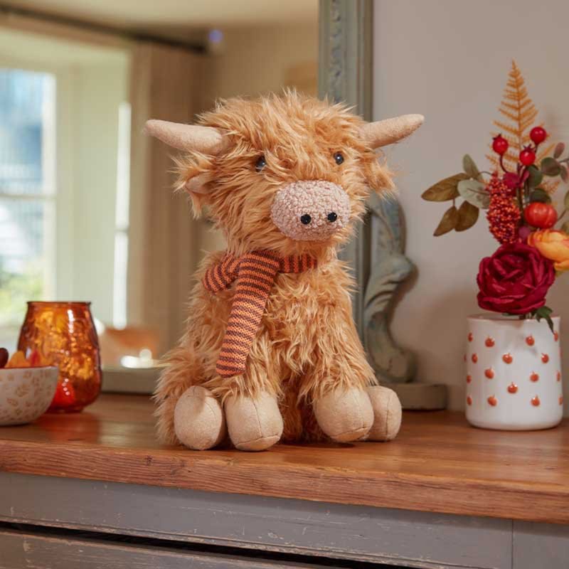 Highland Cow - Seated - Each Highland Cow - Seated - Each